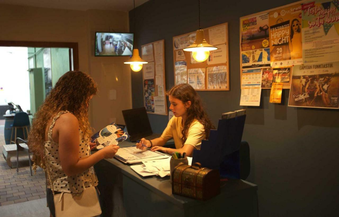 Pension Hostel Costa Brava Л'Эстартит Экстерьер фото